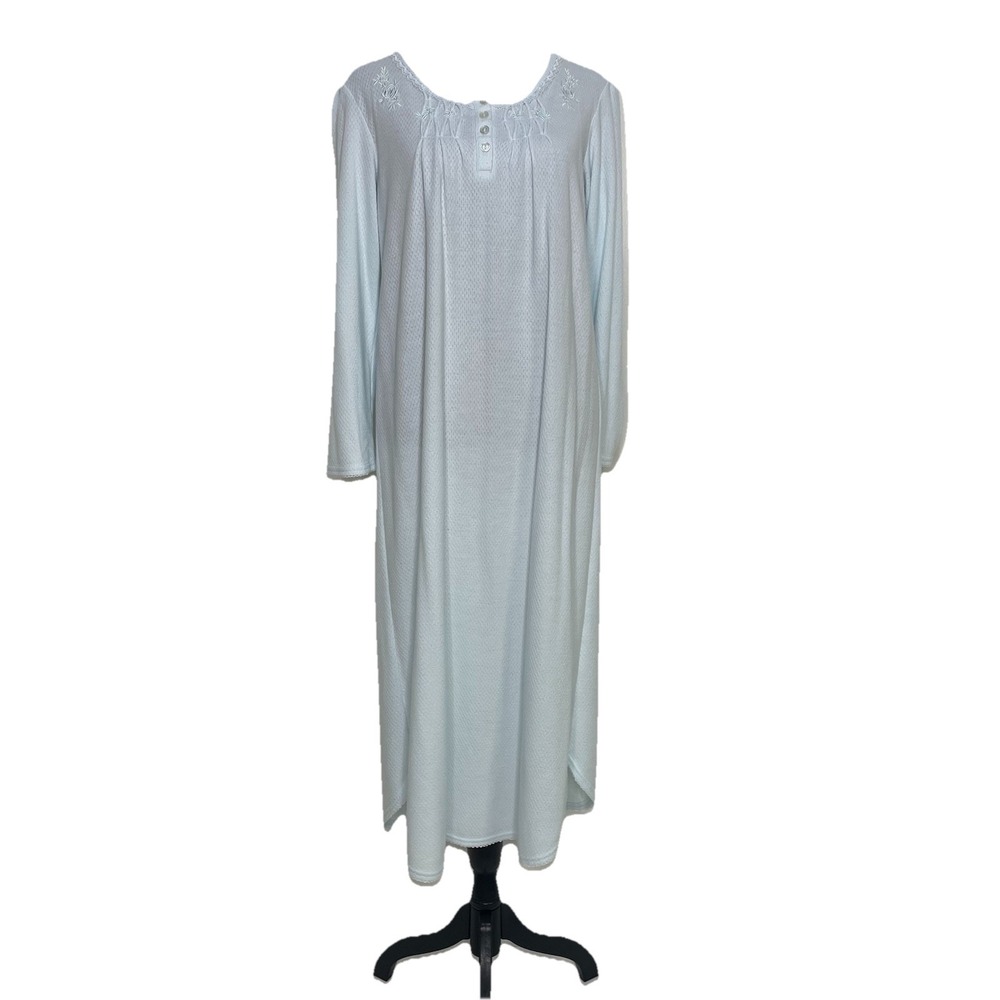 Cottagecore Soft Knit Baby Blue Nightgown Floral Lace Trim Sz Small Long Sleeve